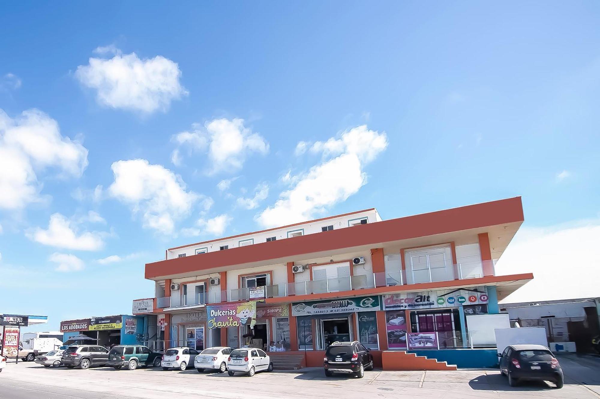 Oyo Hotel Plaza Las Torres, กาโบซานลูกัส ภายนอก รูปภาพ