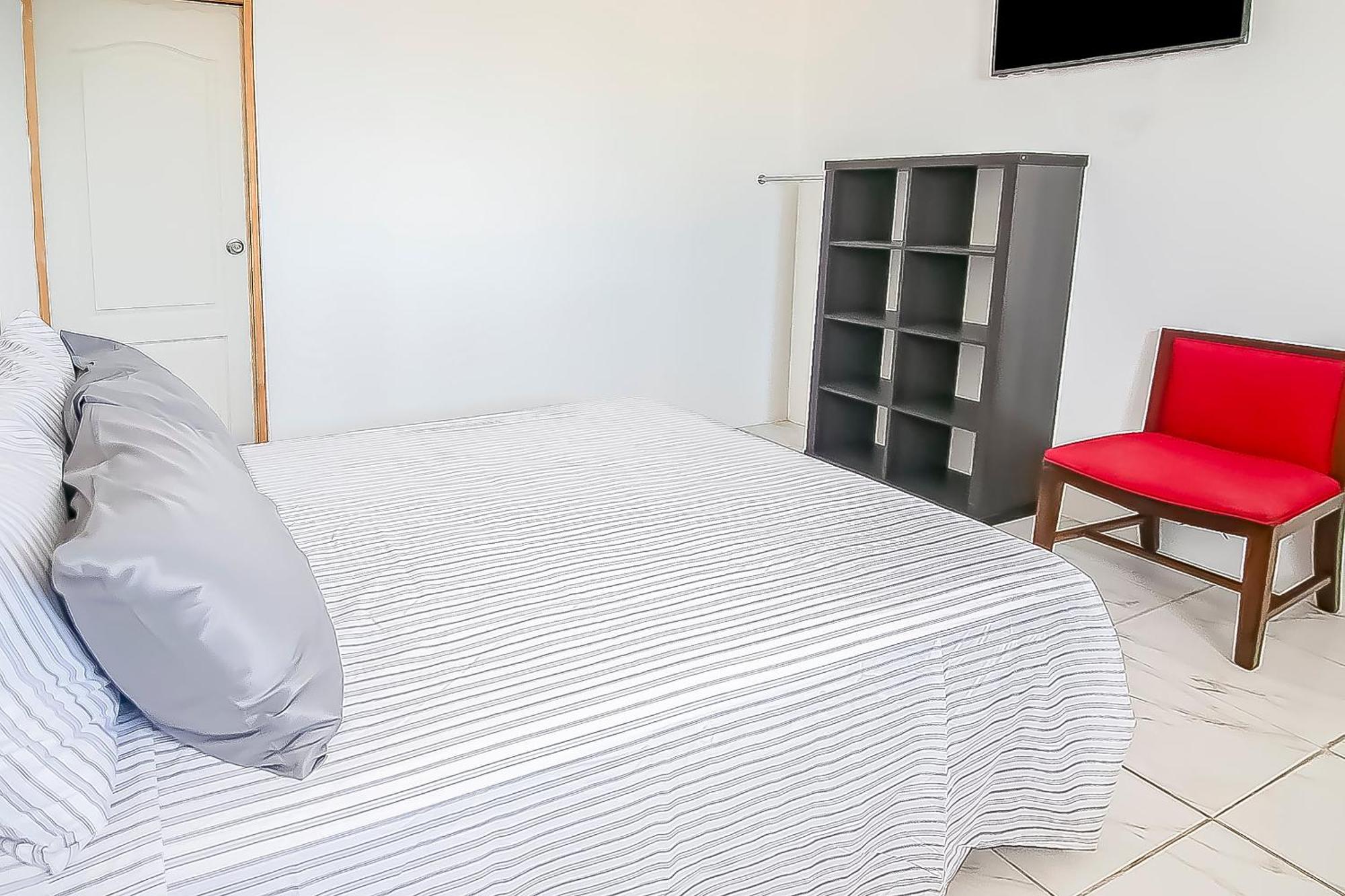 Oyo Hotel Plaza Las Torres, กาโบซานลูกัส ภายนอก รูปภาพ